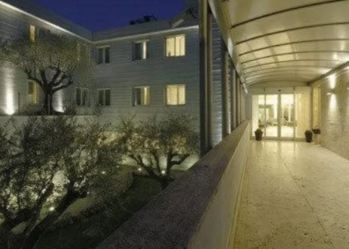 호텔 올 타임 릴레스&스포트 로마